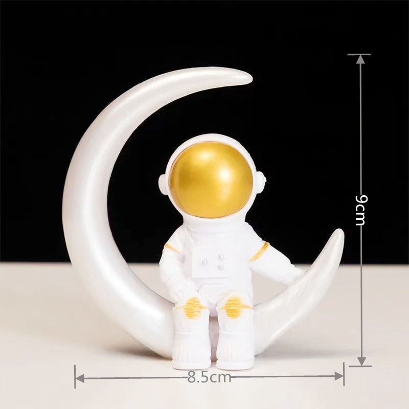 Astronaut Decor Action Figures and Moon