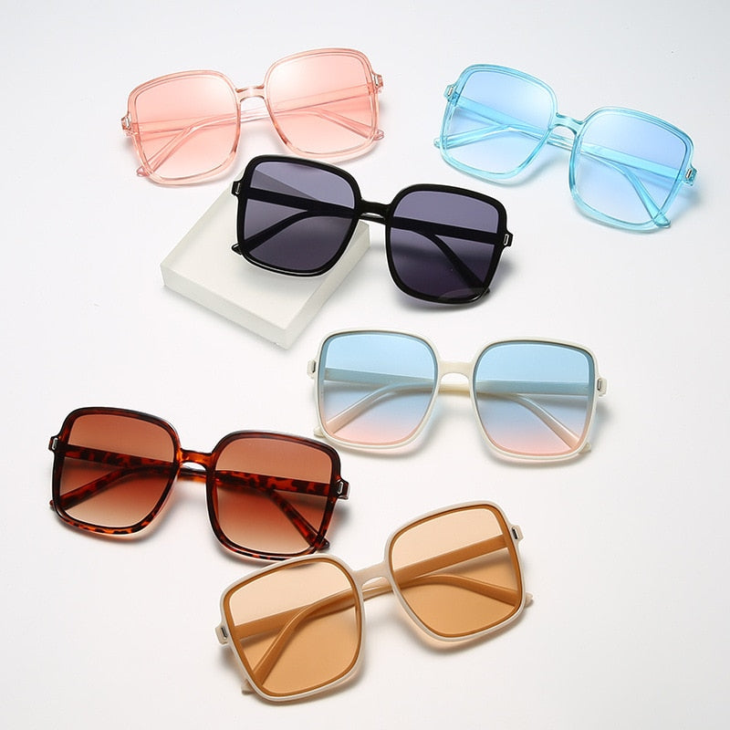 Square Sunglasses Gradient Color